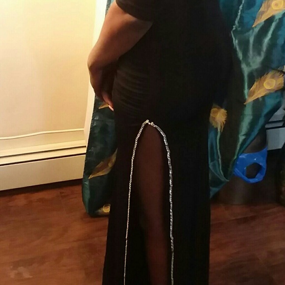 Yigal Azrouel Custom Dress - Picture 2 of 7